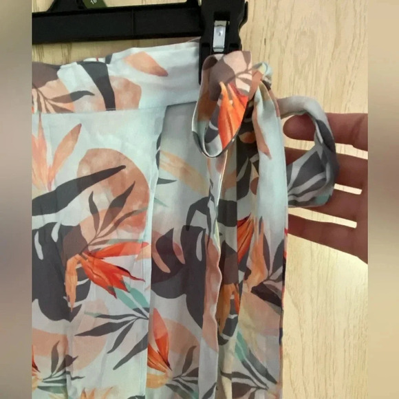 Shore Tropical Print Rayon Wrap Skirt Sz Medium - Picture 3 of 11
